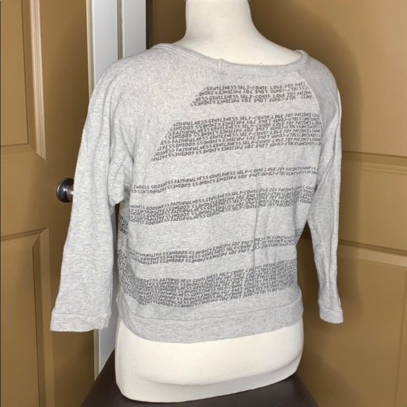 Gray Top - Picture 2 of 2